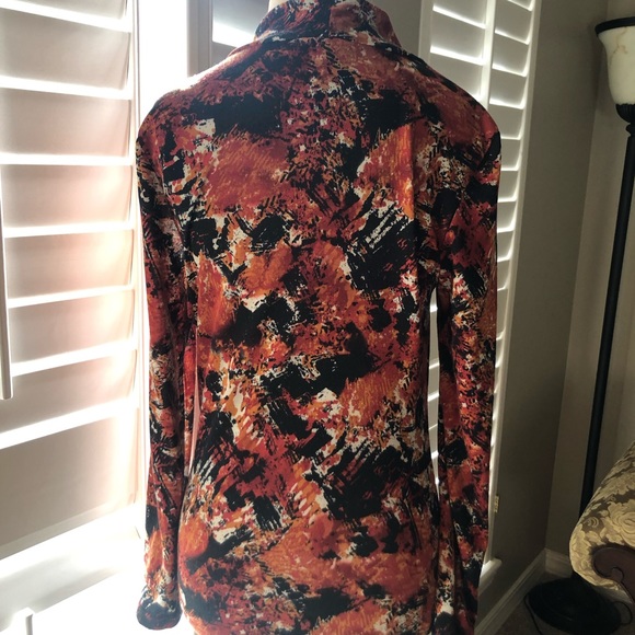 Black & dark Orange Printed LS Knit Top Small - Picture 3 of 7